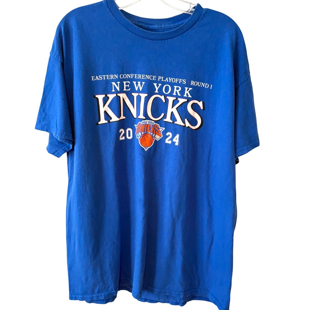 NY Knicks Playoffs 2024 Short Sleeved Tee in Size L